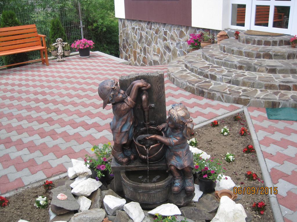 Zoltan & Erika Panzio Parajd Exterior foto